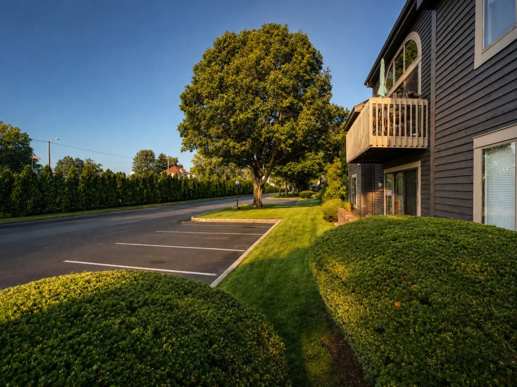 Private residential setting at York Woods Center